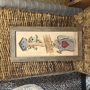 Adorable wooden Welcome sign